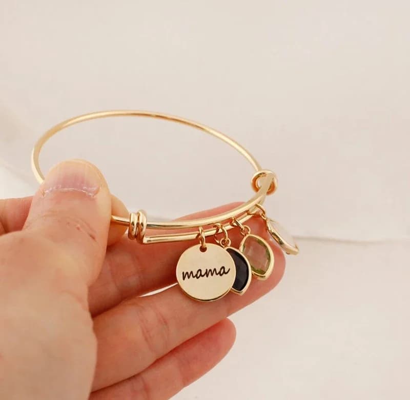 Mamma armbånd med fødselssteiner